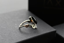 Load image into Gallery viewer, Black Onyx Crown Ring
