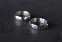 Load image into Gallery viewer, Cwtch Silver Ring