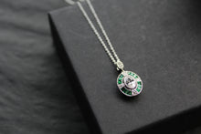 Load image into Gallery viewer, Deco Style Emerald Green Oval Necklace