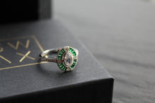 Load image into Gallery viewer, Deco Style Emerald Green Oval Ring