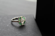Load image into Gallery viewer, Deco Style Emerald Green Oval Ring