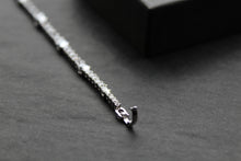 Load image into Gallery viewer, Diamonfire Oval and Round Zirconia Bracelet