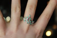 Load image into Gallery viewer, Emerald Green Floral Ring