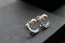 Load image into Gallery viewer, Freshwater Pearl Ear Jackets