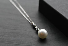 Load image into Gallery viewer, Giorgio Martello White Pearl Necklace with Black & Clear Cubic Zirconia