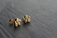 Load image into Gallery viewer, Gold Vermeil Cluster Studs