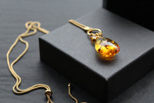 Load image into Gallery viewer, Gold Vermeil Ombre Amber Necklace