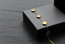Load image into Gallery viewer, Gold Vermeil Vintage Flower Bracelet with CZ