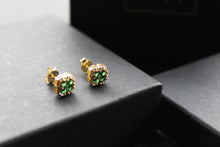 Load image into Gallery viewer, Gold Vermeil 'New' Vintage Clover Emerald Earrings