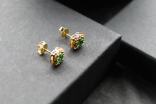 Load image into Gallery viewer, Gold Vermeil 'New' Vintage Clover Emerald Earrings