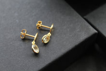 Load image into Gallery viewer, Green Amethyst Drop Earrings