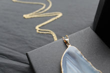 Load image into Gallery viewer, Orange/Grey Gold Tone Agate Crystal Long Length Necklace