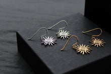 Load image into Gallery viewer, Nevada Sun Earrings