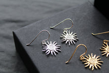 Load image into Gallery viewer, Nevada Sun Earrings