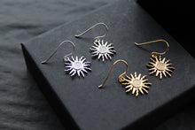 Load image into Gallery viewer, Nevada Sun Earrings