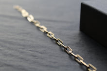 Load image into Gallery viewer, Paper Chain Link Gold Plated Bracelet