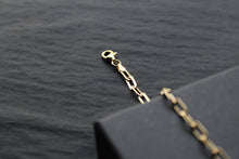 Load image into Gallery viewer, Paper Chain Link Gold Plated Bracelet