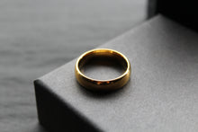 Load image into Gallery viewer, Gold Tone Unisex Tungsten Carbide Wedding Band Ring