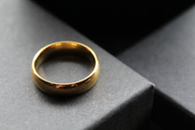Load image into Gallery viewer, Gold Tone Unisex Tungsten Carbide Wedding Band Ring