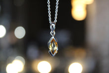 Load image into Gallery viewer, Silver Necklace with Golden Citrine