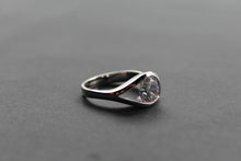 Load image into Gallery viewer, Elegant Silver and Clear CZ Solitaire Eye Ring