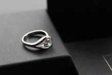 Load image into Gallery viewer, Elegant Silver and Clear CZ Solitaire Eye Ring