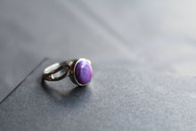 Load image into Gallery viewer, Mohave Purple Turquoise Ring