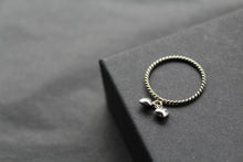 Load image into Gallery viewer, Silver Heart Charms Ring