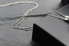 Load image into Gallery viewer, Sterling Silver Green Agate Crystal Long Length Necklace