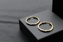 Load image into Gallery viewer, 9ct Gold 30mm Twist Creole Hoops
