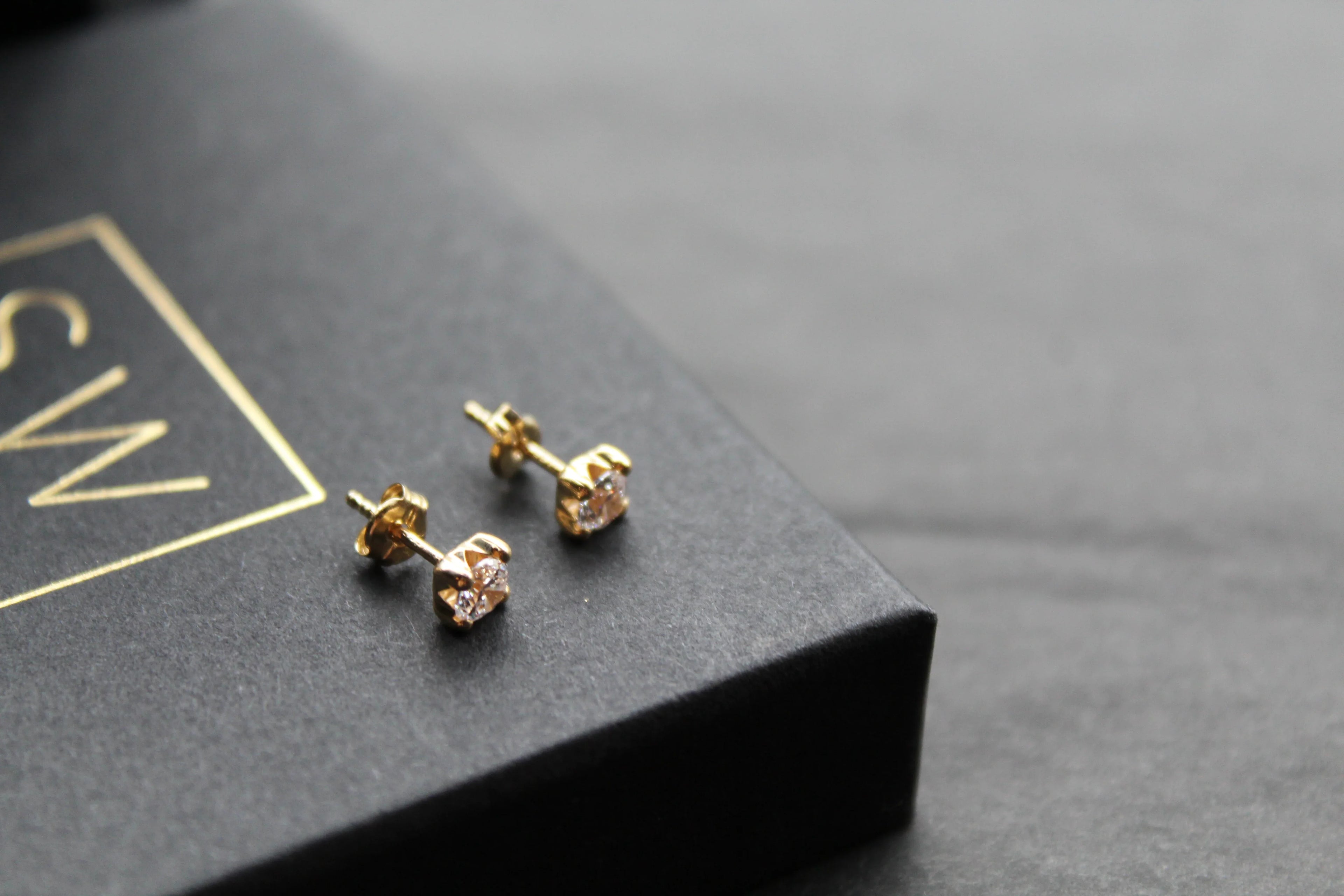 9ct Gold Clear CZ Studs - Swax Jewellery Barmouth