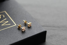 Load image into Gallery viewer, 9ct Gold Clear CZ Studs

