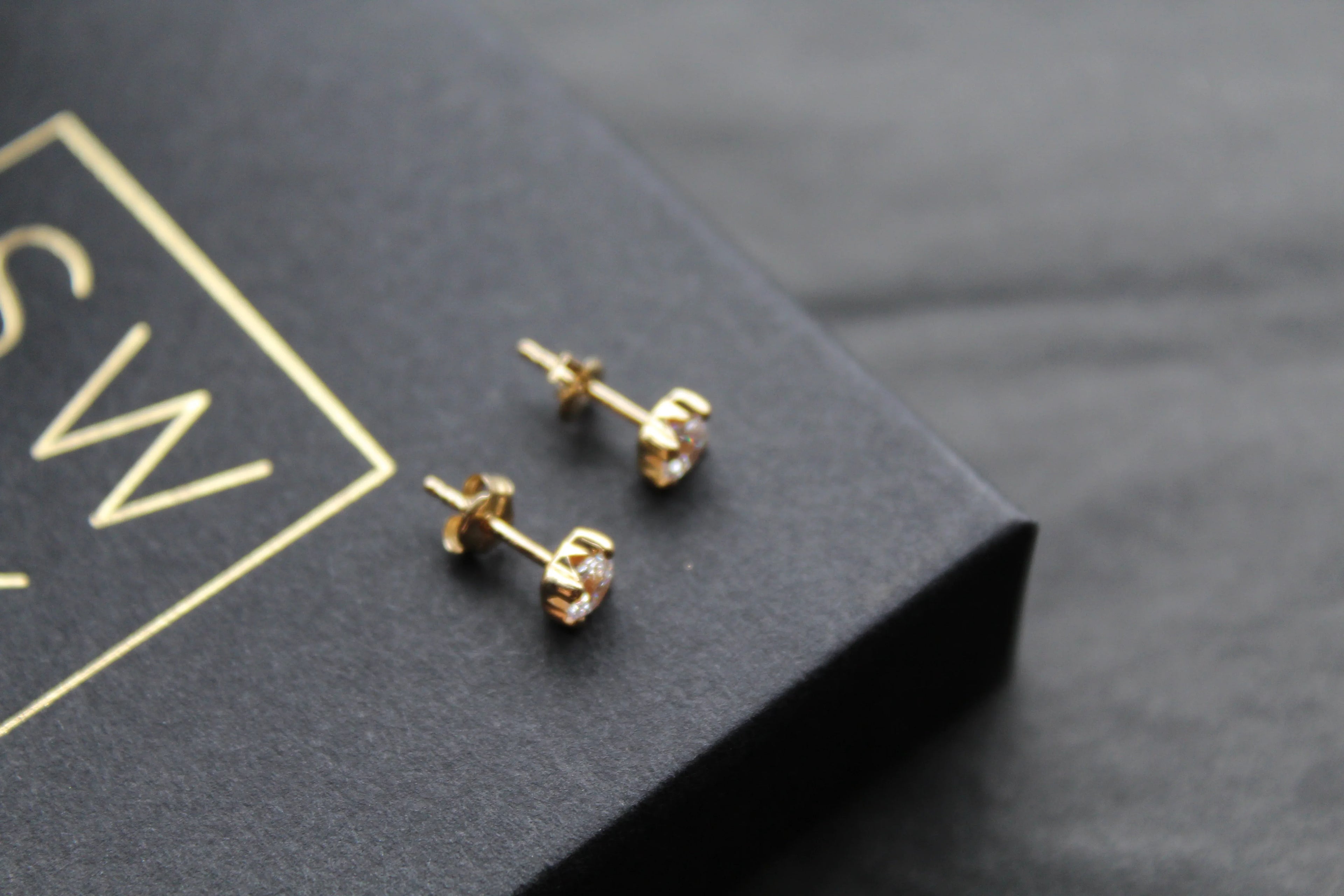 9ct Gold Clear CZ Studs - Swax Jewellery Barmouth