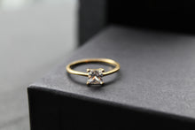 Load image into Gallery viewer, 9ct Gold Rectangle Solitaire Ring
