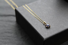 Load image into Gallery viewer, 9ct Gold Sapphire Blue Pendant and Chain
