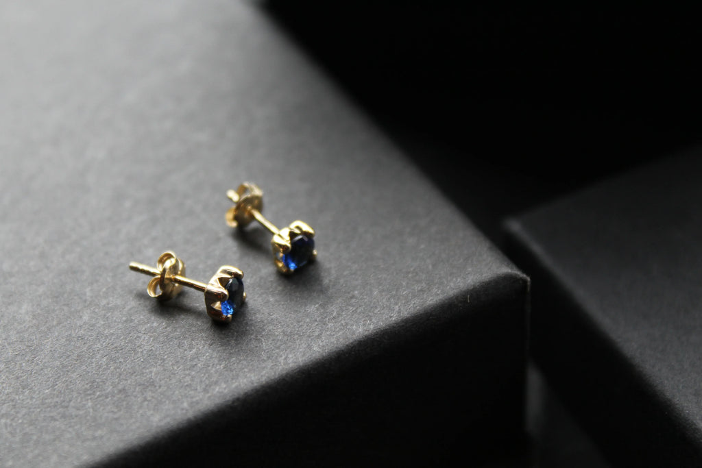 9ct Gold Sapphire Blue Studs - Swax Jewellery Barmouth