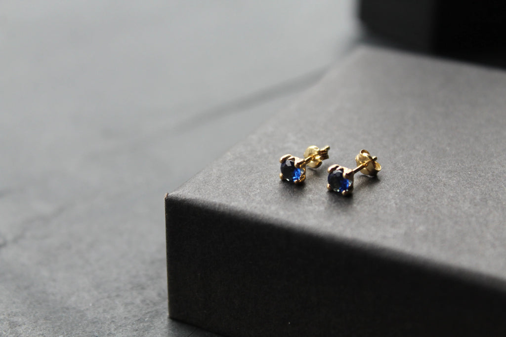 9ct Gold Sapphire Blue Studs - Swax Jewellery Barmouth