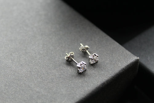 9ct White Gold Cubic Zirconia Studs - Swax Jewellery Barmouth