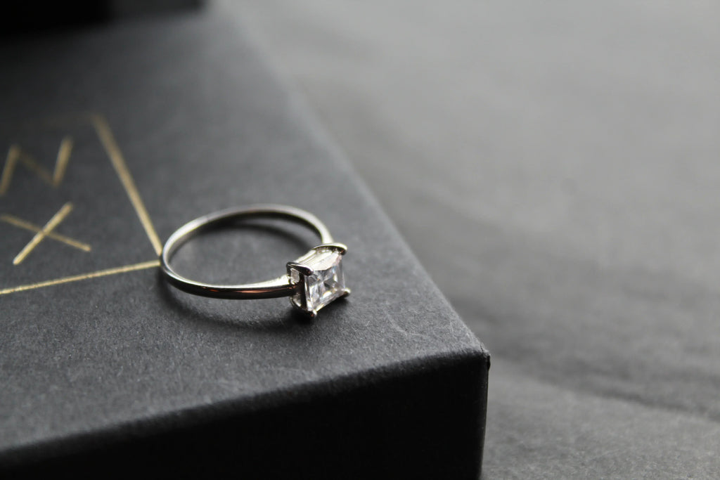 9ct White Gold Princess Cut CZ Ring - Swax Jewellery Barmouth
