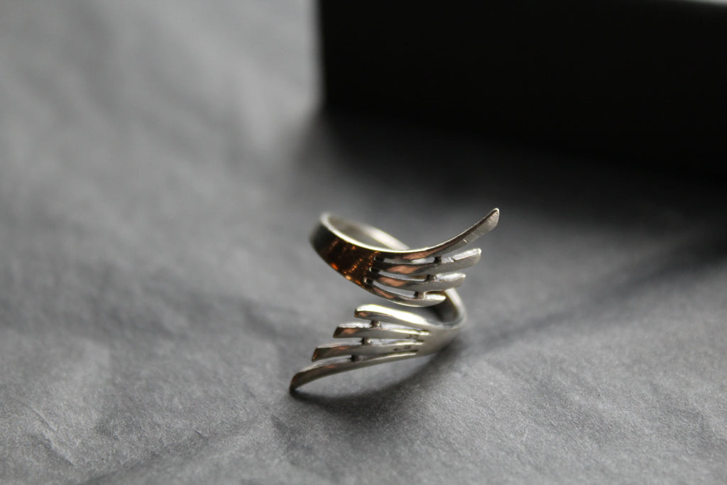 Abstract Feather Ring - Swax Jewellery Barmouth