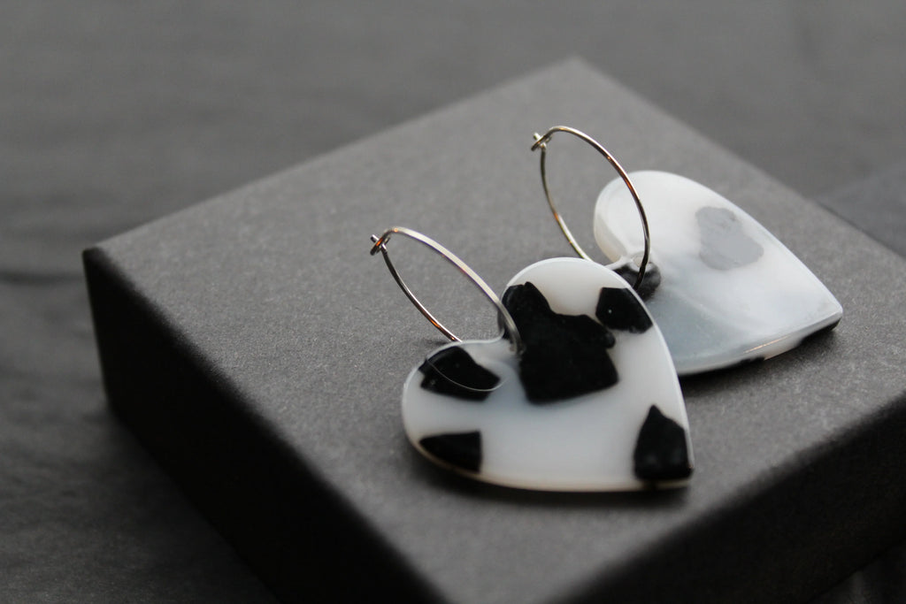 Acrylic Heart Hoops Black and White - Swax Jewellery Barmouth
