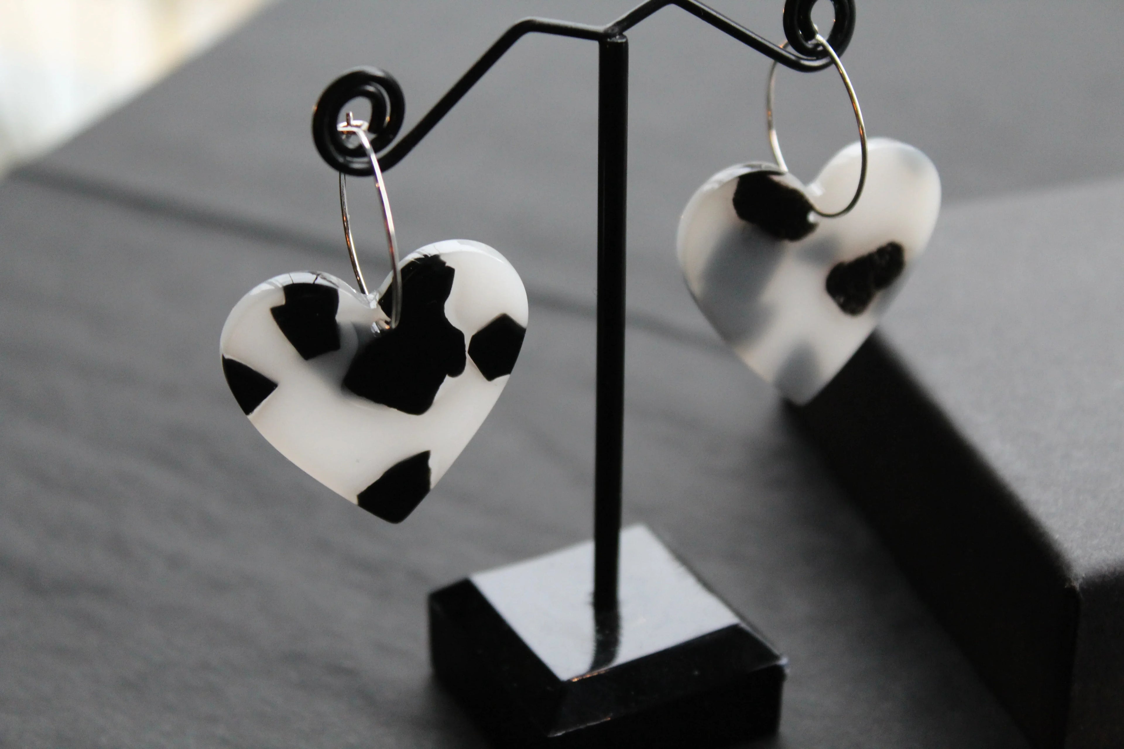 Acrylic Heart Hoops Black and White - Swax Jewellery Barmouth