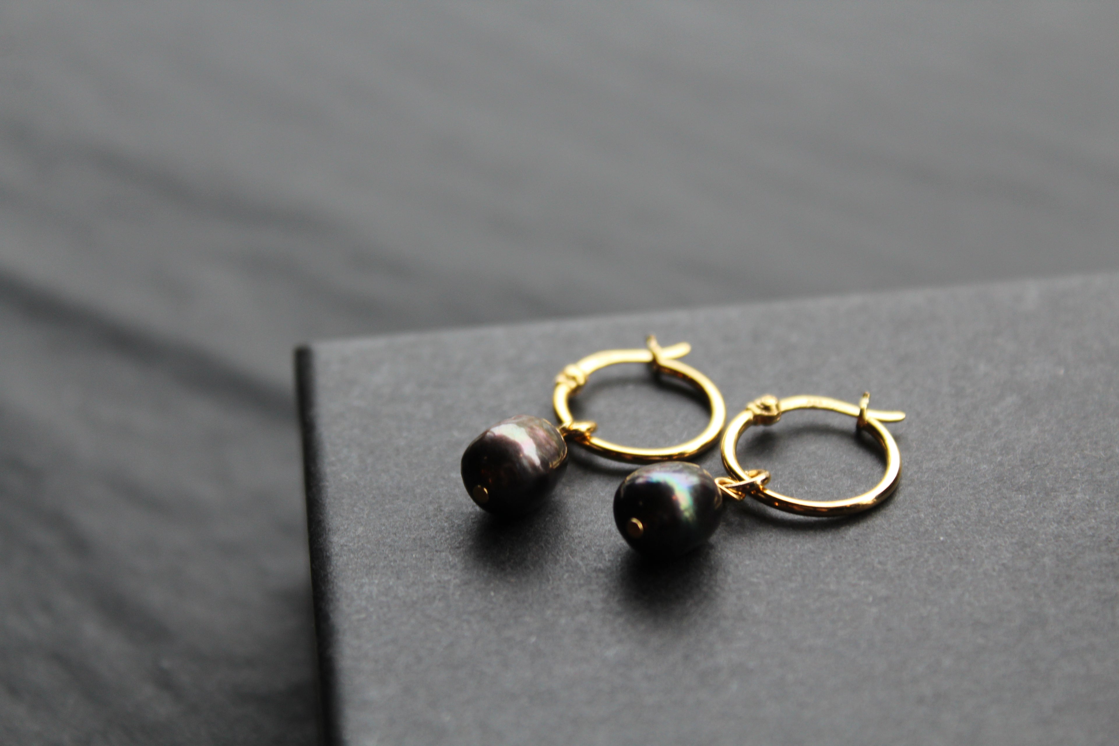 Black Pearl Hoops