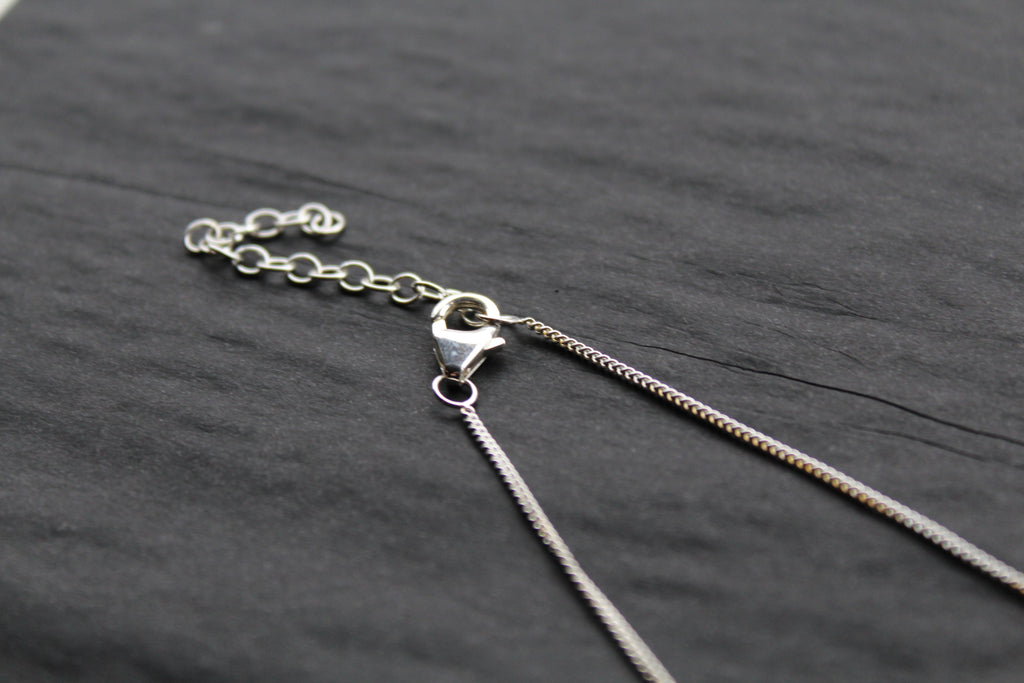 Button Pearl Twist Necklace