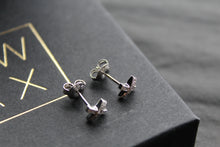Load image into Gallery viewer, CZ Kiss Earrings
