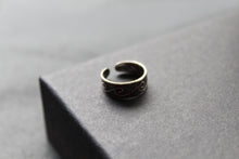 Load image into Gallery viewer, Celtic Toe Ring
