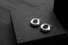 Load image into Gallery viewer, Chunky Hinged Creole Hoops
