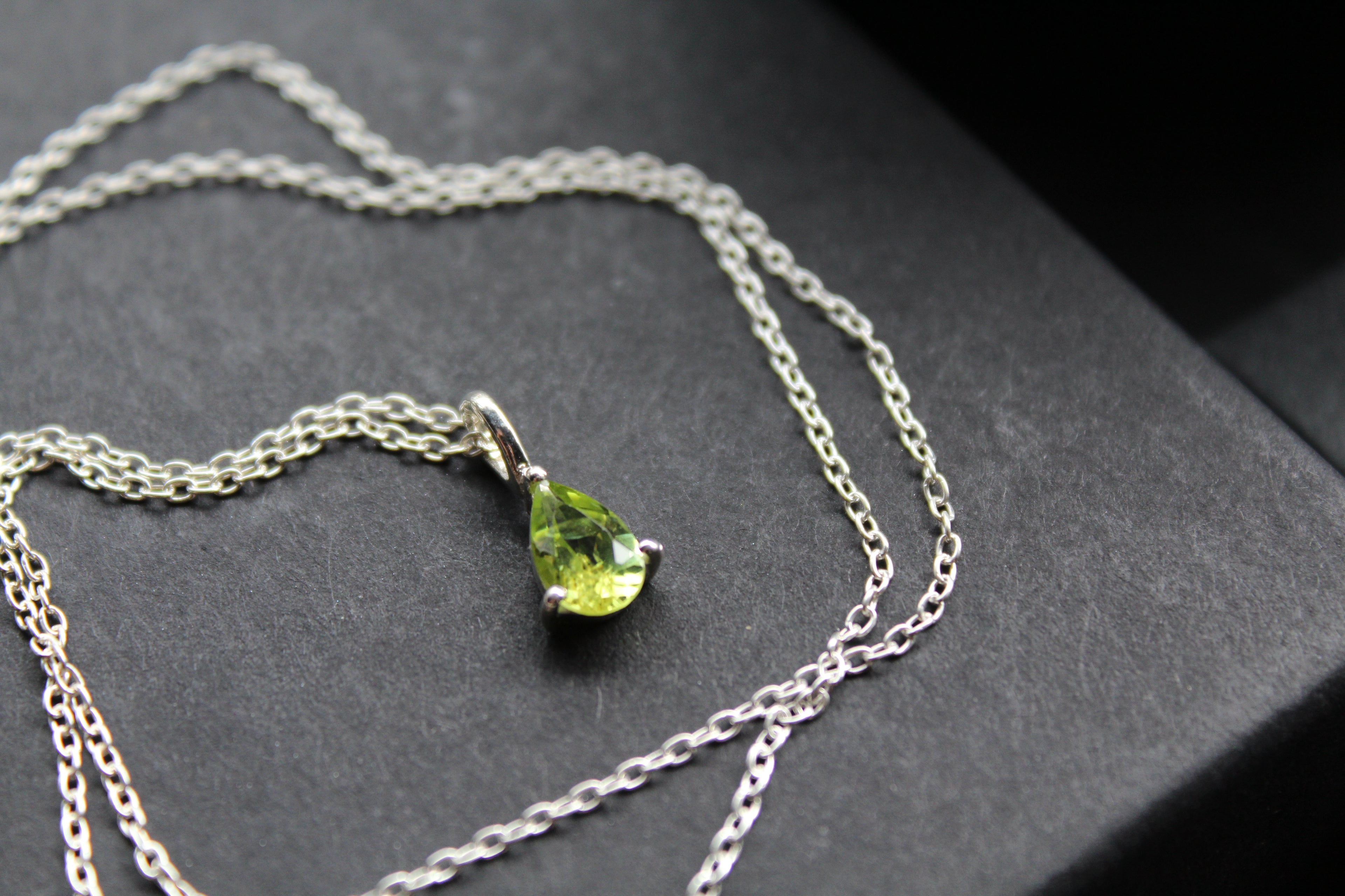 Claw-Set Small Teardrop Peridot Facet Necklace