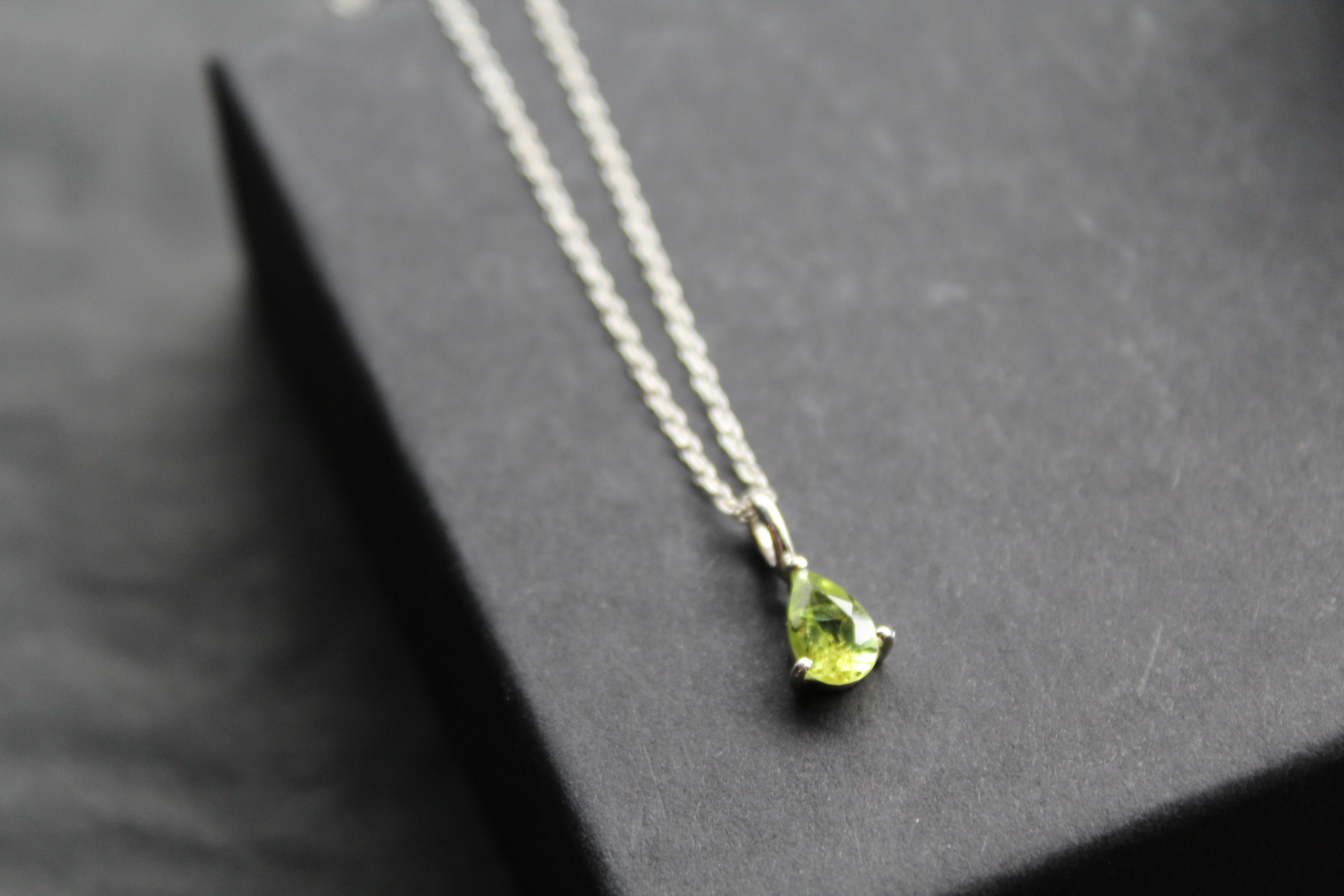 Claw-Set Small Teardrop Peridot Facet Necklace
