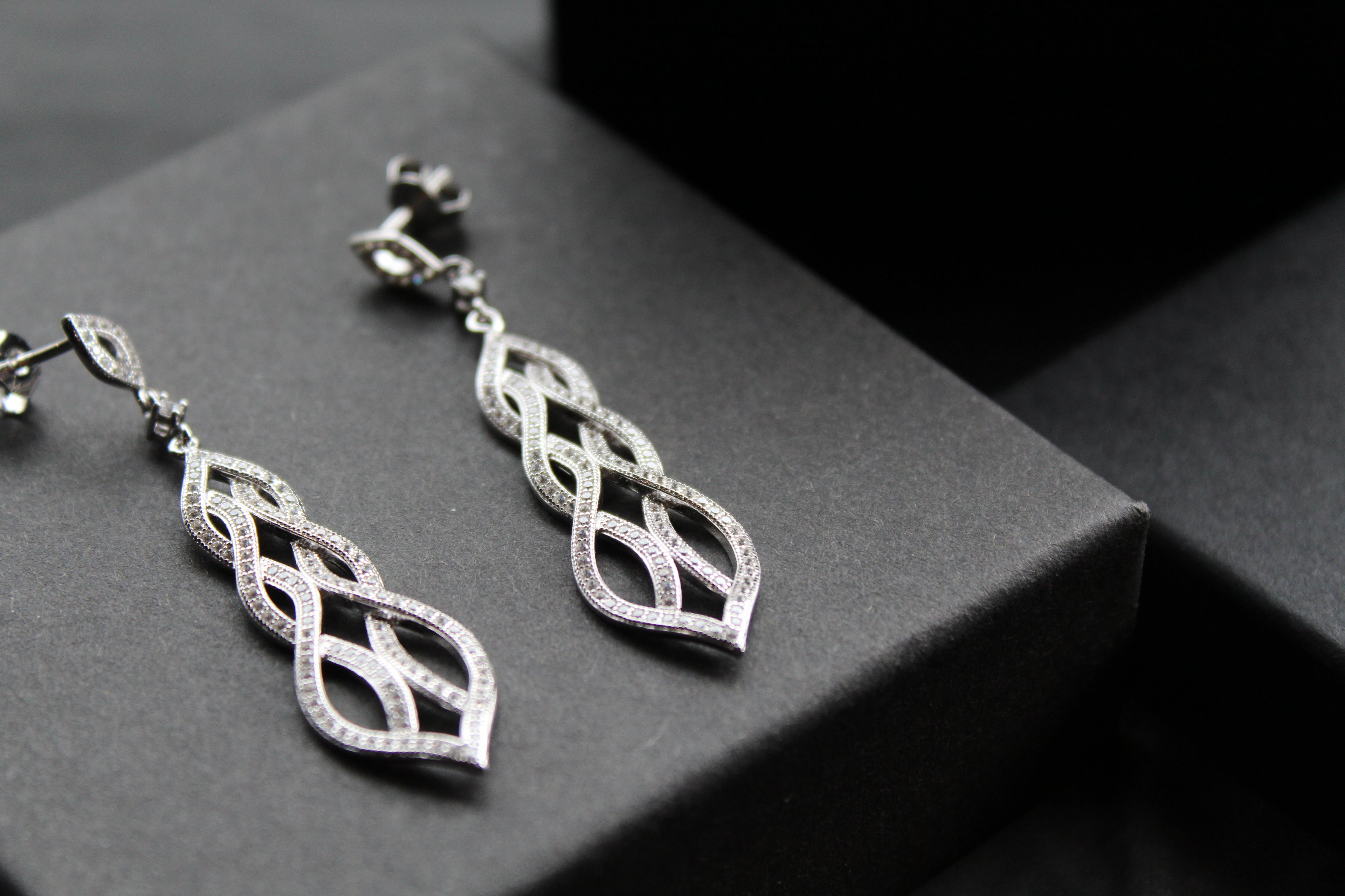 Clear Cubic Zirconia Lattice Teardrop Earrings